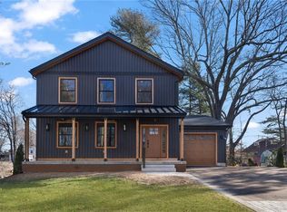 71 Johnson Ave, North Kingstown, RI 02852