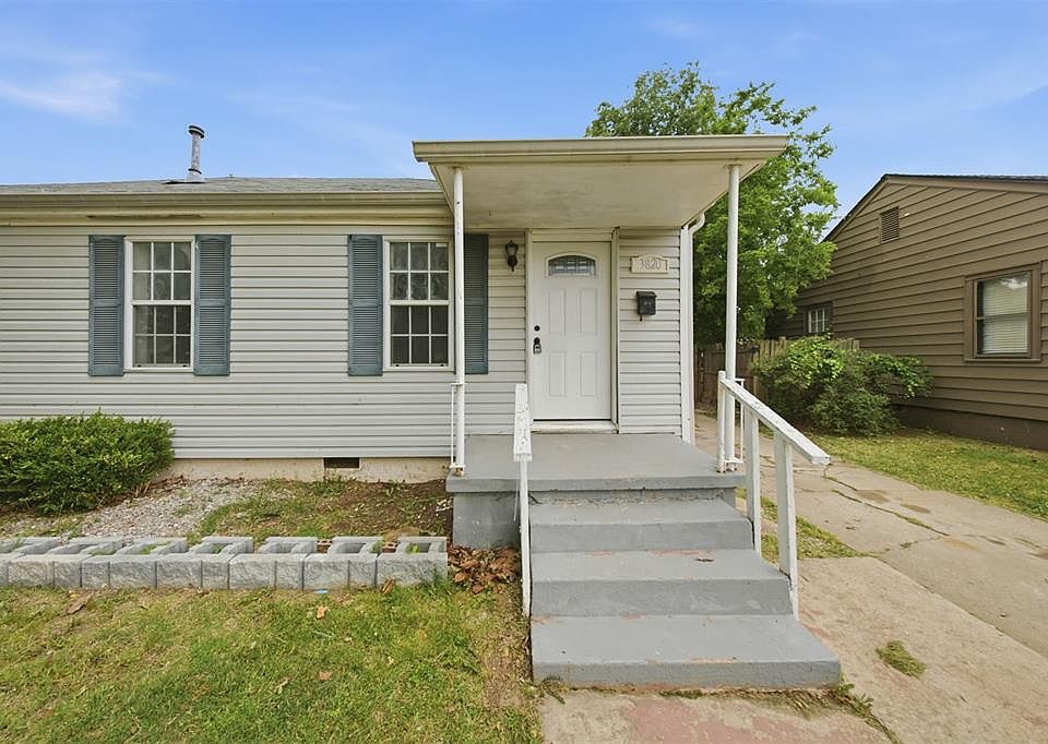 1st image of 3820 NW 27th St