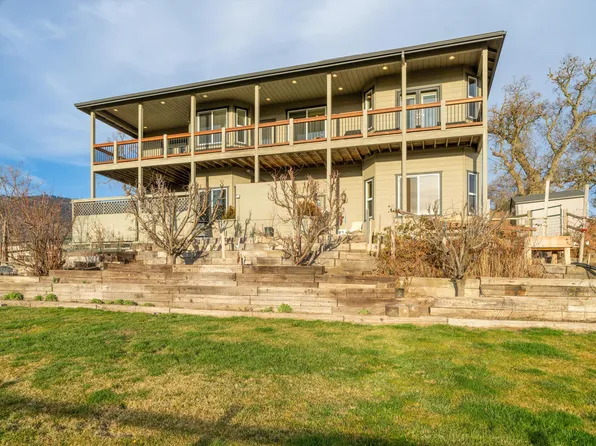 23831 Lakeview Dr, Tehachapi, CA 93561