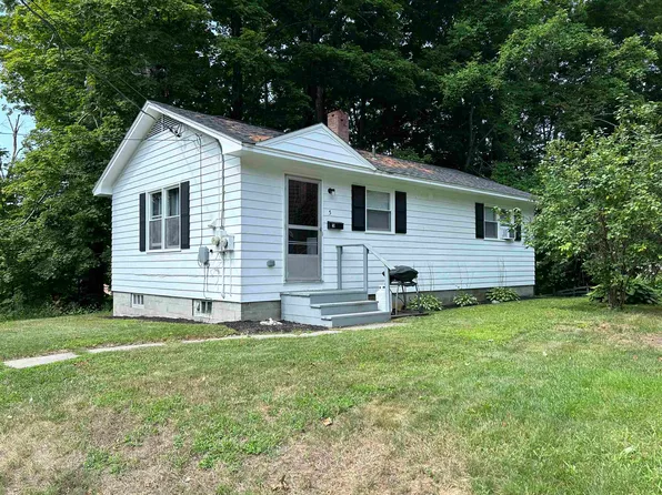 5 Hill Place, Springfield, VT 05156