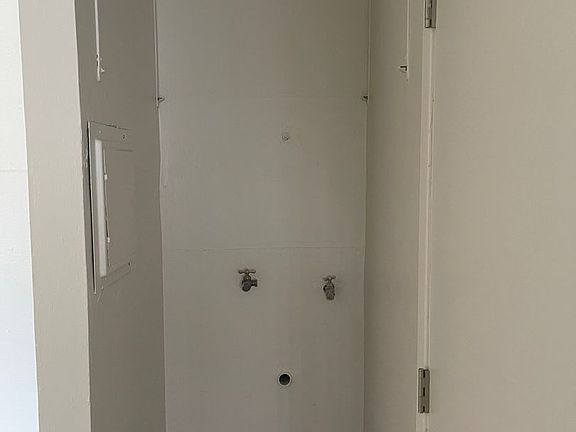 5th image of 760-770 West St #764