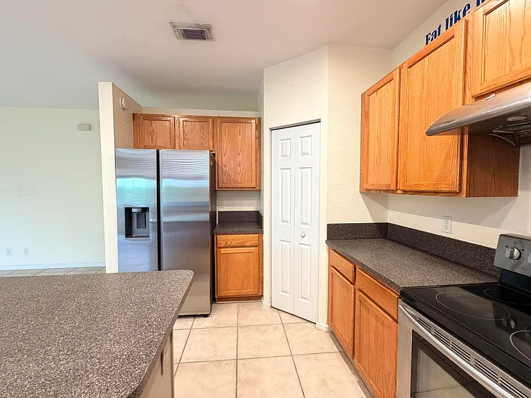 2789 S Evergreen Cir — Photo 5