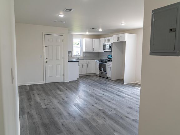 3rd image of 107 Highland Ave #3