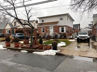 69 Fritchie Pl, Valley Stream, NY 11580