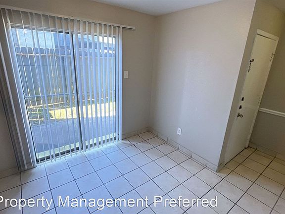 5th image of 7842 Bayou Forest Dr #D