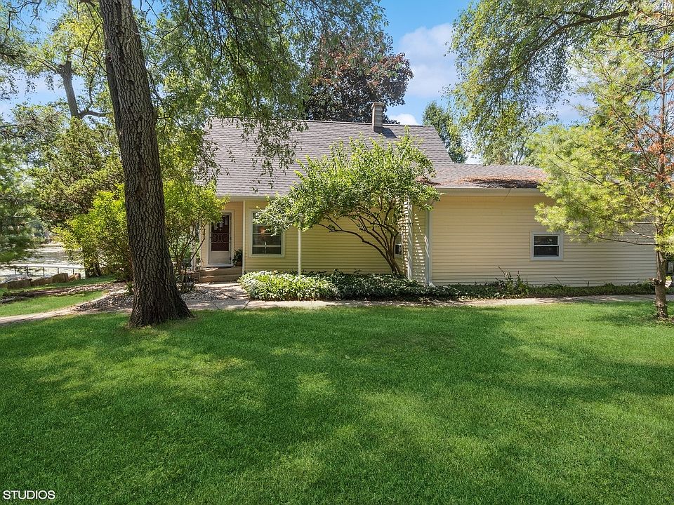1st image of 21607 W Cedar Ave