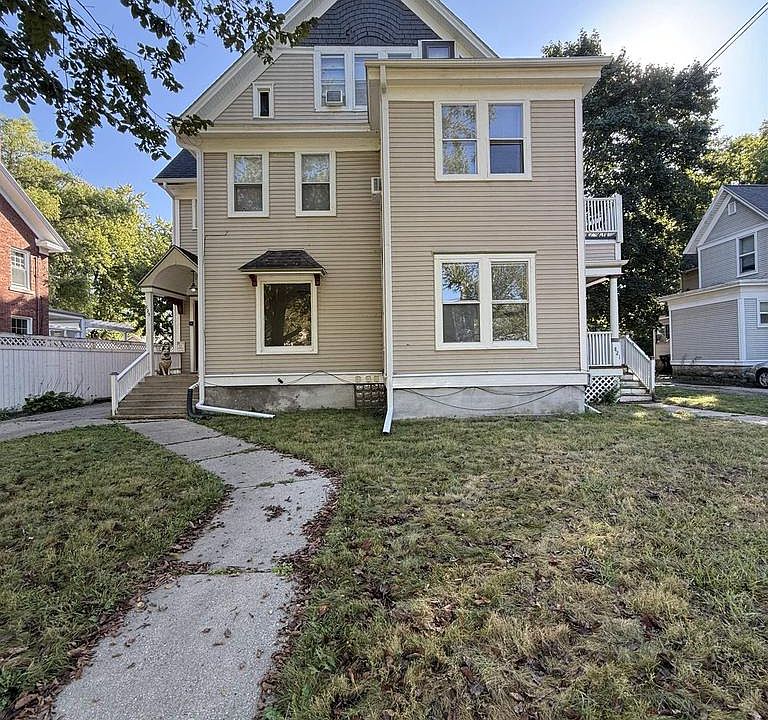 1st image of 823 Church Street