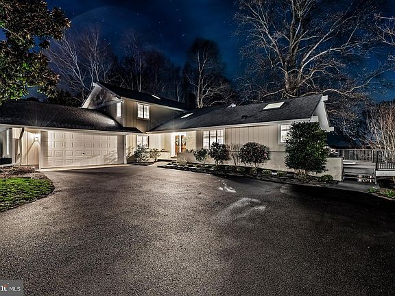 2nd image of 24688 Red Hill Ct