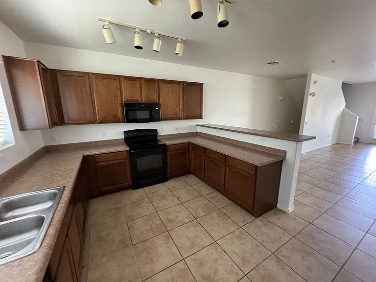 240 W Juniper Ave #1032 — Photo 6