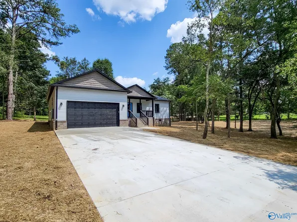 417 9th St NW, Arab, AL 35016