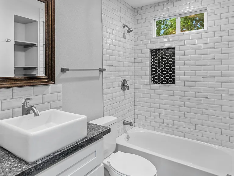 3102 Wildwood St #B — Photo 26