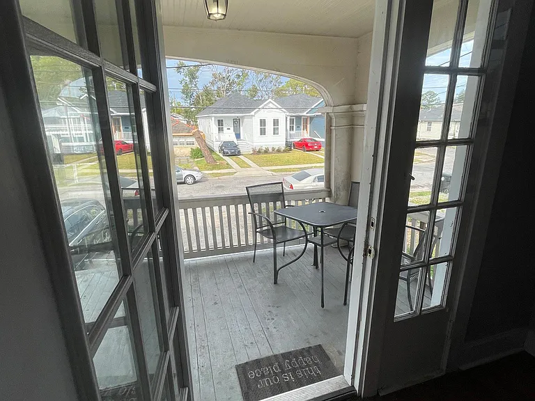 2674 Myrtle St — Photo 8