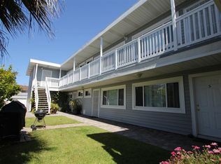 1481 Placentia Ave APT 2, Newport Beach, CA 92663