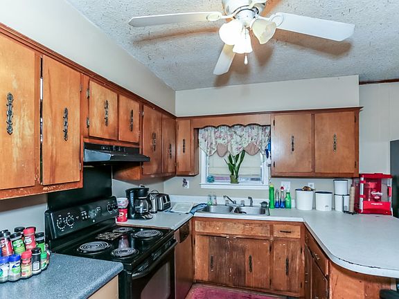 5th image of 2775 Birchfield Cv