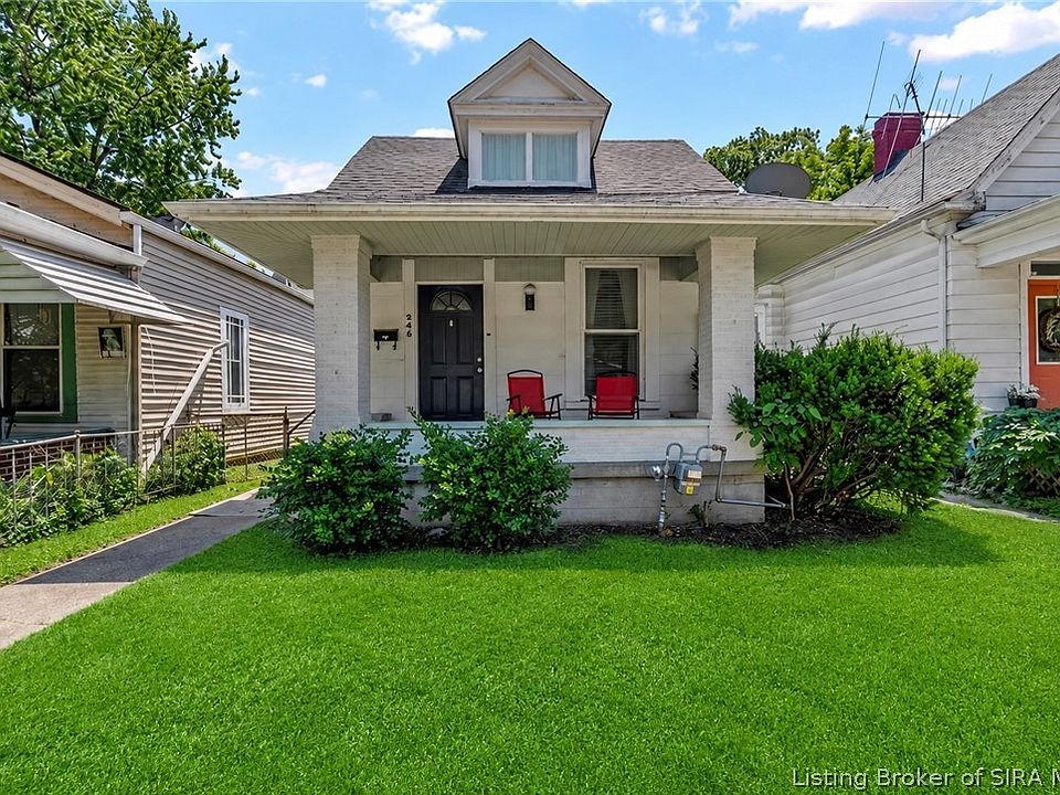 1st image of 946 E Maple Street