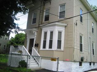 4 Thornton Pl, Roxbury, MA 02119