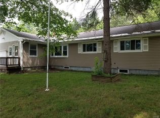 2 Smallwood St, Baldwinsville, NY 13027