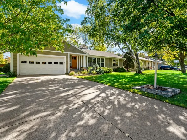5913 Halifax Ave S, Minneapolis, MN 55424