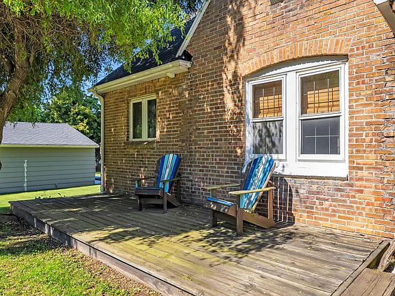 3rd image of 5835 S 92nd STREET
