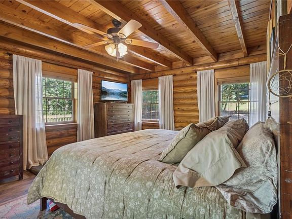 23rd image of this home