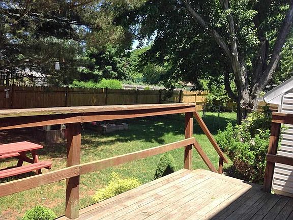 2nd image of 2A Cedar Dr