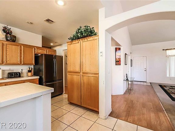 5th image of 1202 Evening Canyon Ave