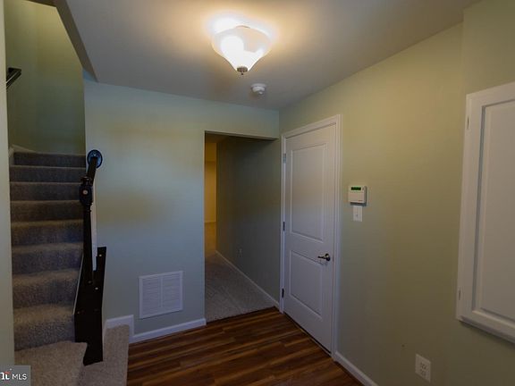 2nd image of 142 Norwood Dr