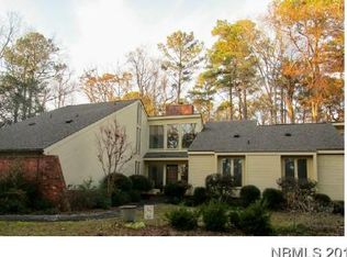 335 Gatewood Dr, New Bern, NC 28562