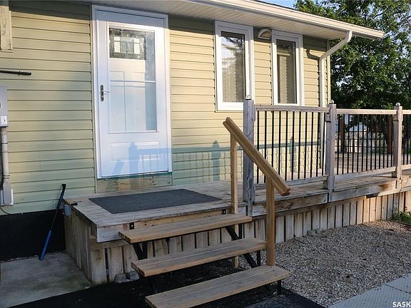 4th image of 509 Mark AVENUE