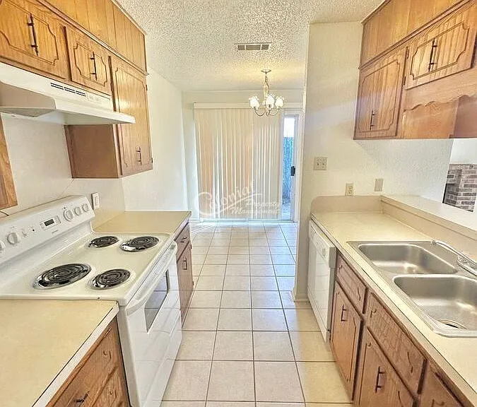3009 Lake Rd #B — Photo 10