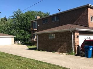 5846 Sunrise Ave APT 1, Clarendon Hills, IL 60514