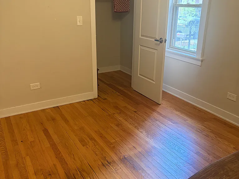 1007 N Drake Ave — Photo 18