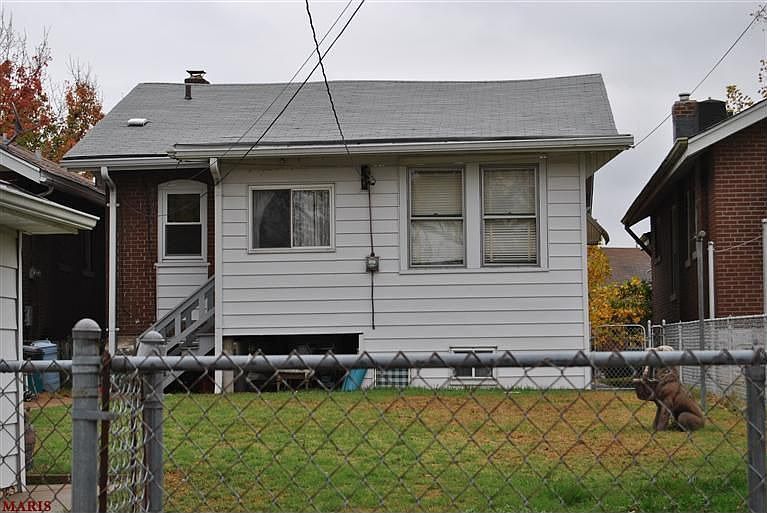 2nd image of 5405 Grace Ave
