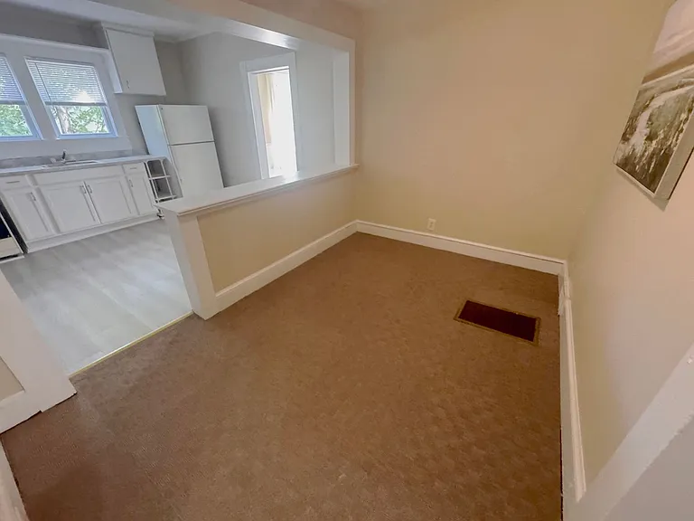 57 Fairfield Ave — Photo 6