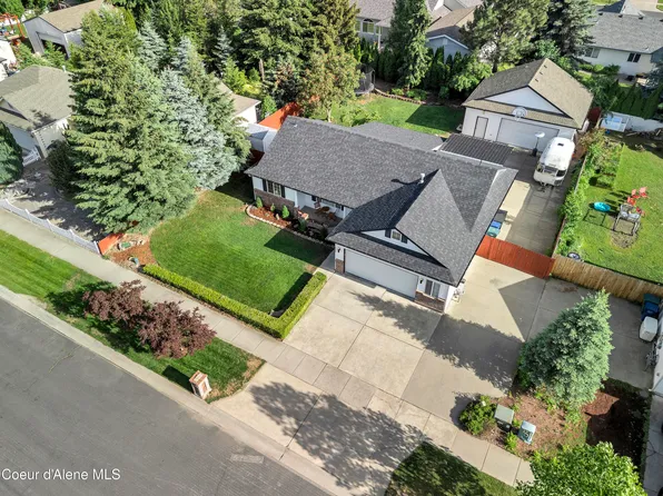 2082 E Greenleaf Ave, Coeur D Alene, ID 83815