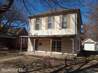 428 W 3rd St, Newton, KS 67114