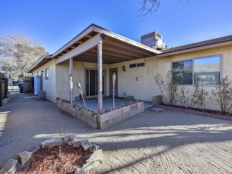 405 Fountain St — Photo 18