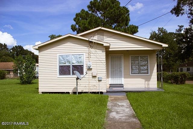 1st image of 719 Pamella St