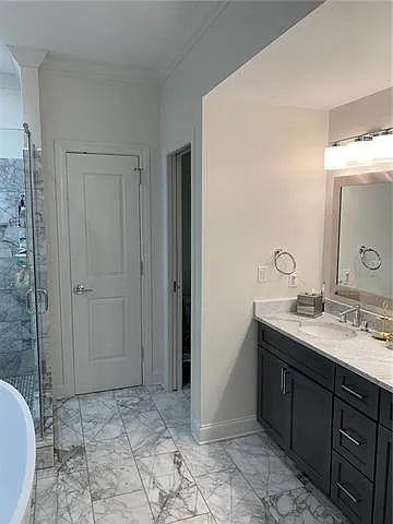 2328 Metairie Rd #302 — Photo 7