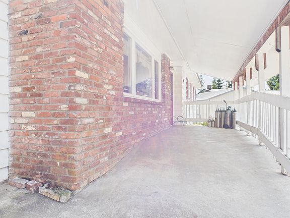 2nd image of 313 Ponderosa Ct