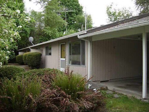 2nd image of 1212 E 32nd St