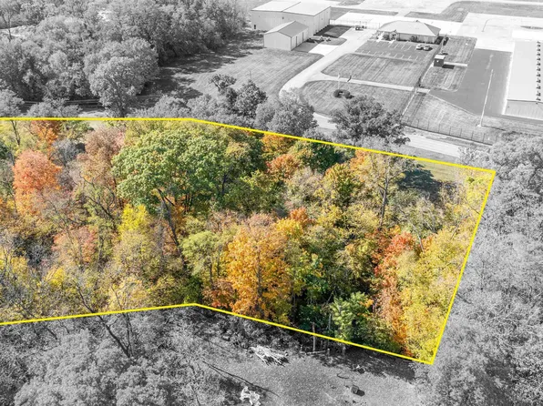 Airport Rd, Monticello, IN 47960