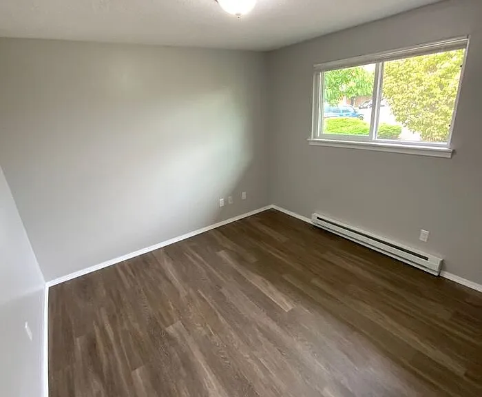 4315 S Warner St — Photo 9