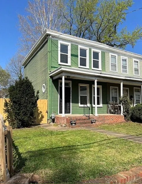 3010 Woodcliff Ave