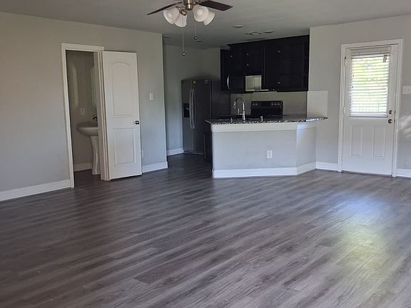 4th image of 6816 Topaz Dr