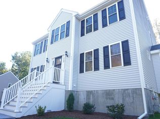 65 Westdale Rd, Holbrook, MA 02343