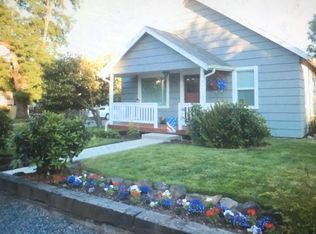 346 E Monroe St, Carlton, OR 97111