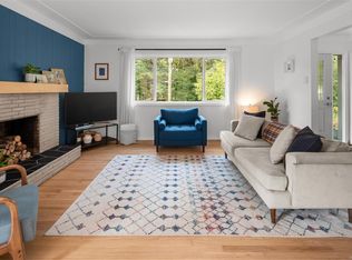 7147 Wright Rd, Sooke, BC V9Z0S5