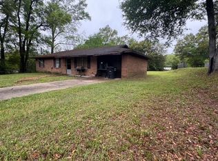 507 N Morris St, Geneva, AL 36340