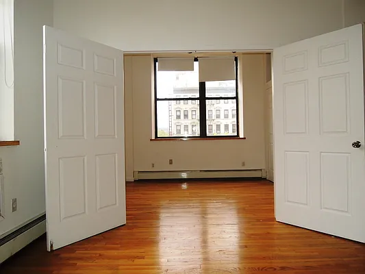 Rented by J Misrahi Realty Corp | media 26